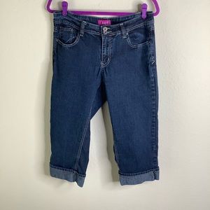 Loop 18 Denim Cuff Capris 15